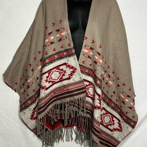 American Eagle Women's O/S Multicolored Geometric Woven Aztec Blanket Poncho